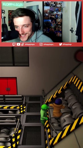 STREAMER LEARNS TO NEVER GIVE UP WHILE PLAYING GANG BEASTS...