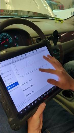 Using the Autel Ultra S2 to diagnose a misfire.