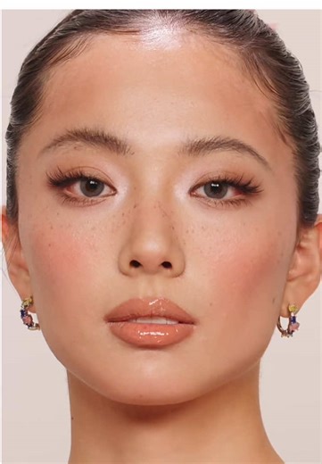 Professional Makeup Tutorial for Effortless Beauty