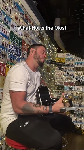 Emotional Live Highlights of 'What Hurts the Most'