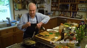 Good afternoon. Here is an easy recipe for Pork Kidney. It is something we have quite often, but perhaps it may be something new to some of you. It is easy, inexpensive and very good. I hope you try this with your family. Have a good day. Be well. -JP | Jacques Pépin
