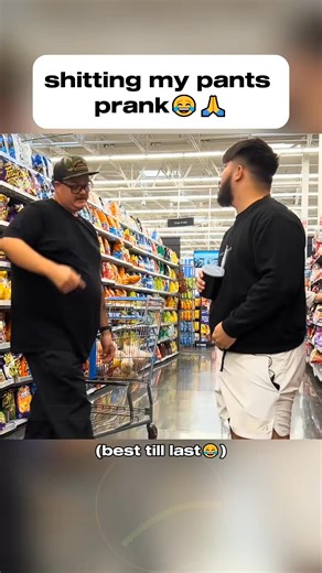 sitting my pants prank! fake prank #funny #prankster #funnyvid #walmart | Gee Prank