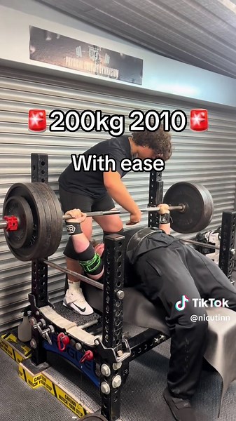 Master the Bench Press: Lift 200kg with Ease