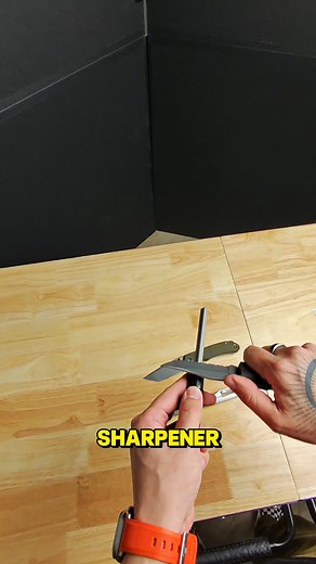 💎 Lansky® Retractable Diamond Pen Sharpener Pocket-sized precision for every blade and tool. How to use: 1️⃣ Extend the diamond rod 2️⃣ Match the angle to your edge 3️⃣ Light, even strokes — let the diamond do the work Perfect for serrations, fish hooks, and on-the-go touch-ups. Retract, clip, and carry — stay sharp anywhere. #LanskySharpeners #StaySharp #EDC #KnifeSharpening #DiamondSharpener #OutdoorGear #SharpeningASMR #ToolCare #knifemaintenance #BladeCare #restoration #OutdoorGear #KnifeSh