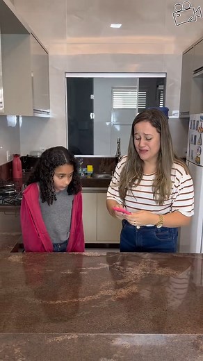 19K views · 266 reactions | Foi com esse truque que garota revelou traição do pai part1 | Cinema e Séries Review | Facebook