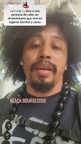 How to Address People of Color in Spanish