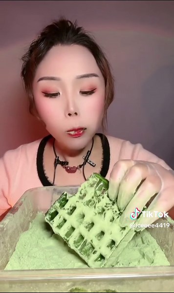Exploring the Satisfying World of Hard Ice ASMR