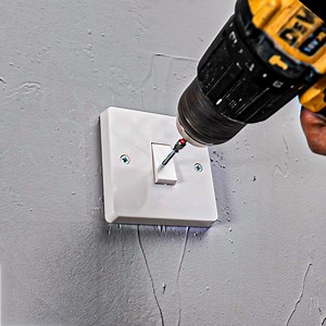 307K views · 455 reactions | When a light switch blooms into a flower  | 5-Minute Crafts Play | Facebook