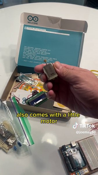 Arduino Starter Kit: A Beginner's Guide to Electronics