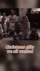 93K views · 4.6K reactions | The most popular Christmas gifts of the early 2000s ✨ #nostalgia #Christmas #gift #america #2000s #oldisgold #childhood #memories #retro #throwback #usa #fyp | Retro Vibes USA | Facebook