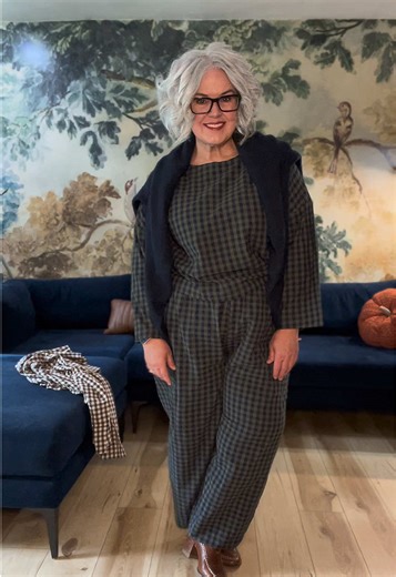 Chic Over 50 Fashion: Stylish Outfit Inspirations