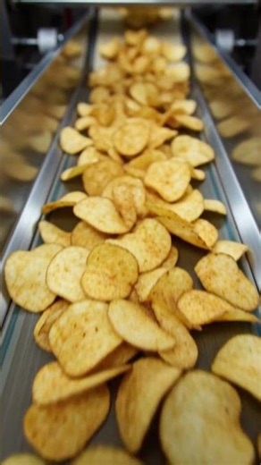 how lays chips are made 😱 | factory process #lays #howlaysaremade #foodfactory #factoryprocess