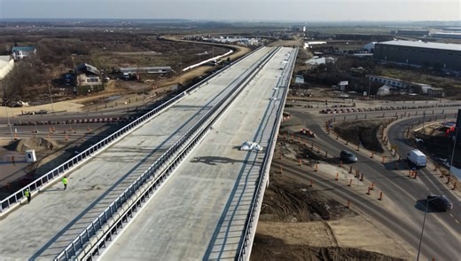 VIDEO Când va fi gata autostrada construită de chinezi lângă Capitală. „Trebuia deja să circulăm pe ea” / Cum arată acum - HotNews.ro