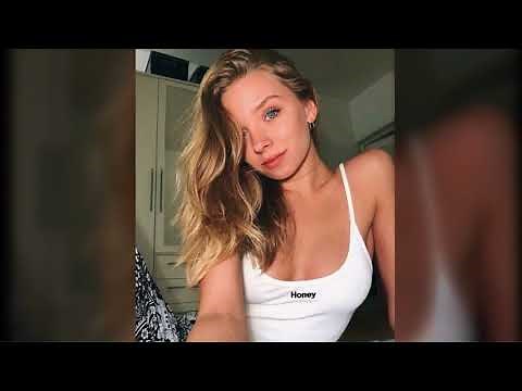 T-Shirt Contest!!! Girl wearing white t-shirts, looking hot as f...