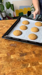 🎄Christmas Recipes DAY 7/12: Glazed Spiced Cookies… Spiced molasses cookies are a classic festive treat that bring all the warm, comforting flavours of Christmas straight to your kitchen. These little gems are packed with rich molasses, combined with a delightful mix of warming spices like cinnamon, ginger, cloves, and nutmeg. The result? A chewy, slightly crunchy cookie with a deep, caramelised sweetness that’s utterly addictive. I have upped them by adding a simple cherry glaze, giving it a l