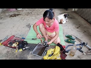 Restoring Rusted 2-Stroke Engines on Vintage Lawn Mowers - Miss Mechanic
