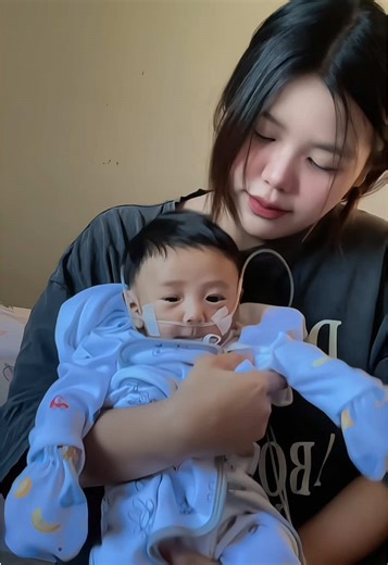 ตาแฉะเมื่อไหร่จะหายคะคุณชาย #น้องอาโนลด์ 🐻‍❄️💕