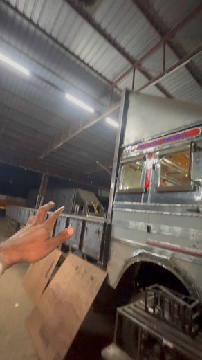 256K views · 8.1K reactions | Jcb Truck body kaisi hoti hai @gilltruckbody | Gill Truck Body builders | Facebook