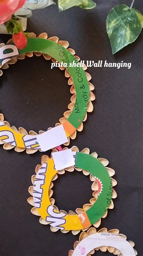 pistashell Wall hanging craft💡#youtubeshorts #shorts #wallhanging #pistashellcrafts#homedecor#diy