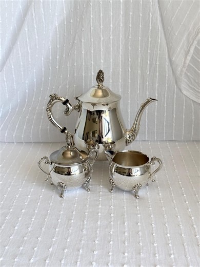Vintage Silver Plated Tea Set – Teapot, Creamer and Sugar Bowl – 3 Piece Set - Etsy