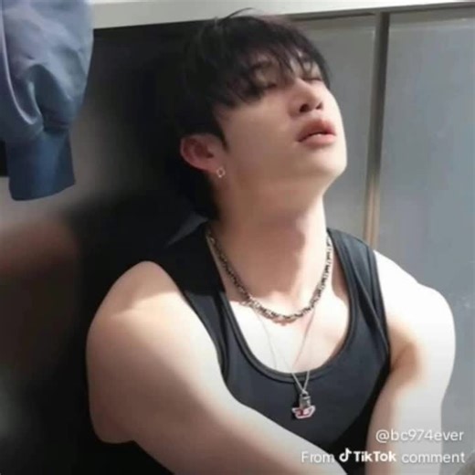 Holly Cook (@holly.cook55)’s videos with som original - ꜰᴡ 𖣂