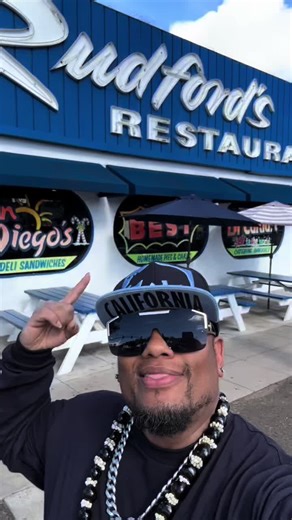 Rudfords Restaurant Review: Bacon Cheeseburger Experience