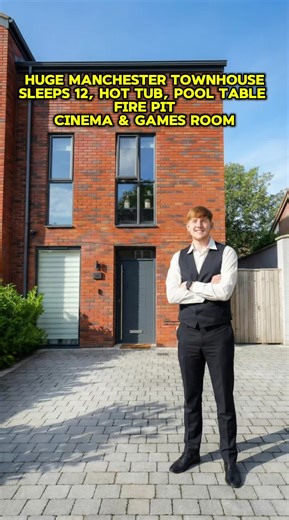 🔥 STAY AT THIS MANCHESTER LUXURY TOWNHOUSE THAT SLEEPS 12 🔥 🏙️ City centre group getaway 🛏️ 3 stylish bedrooms over 3 floors 🚿 3.5 luxury bathrooms 👯 Sleeps up to 12 guests 💦 Private garden with HOT TUB firepit 🎬 Cinema & games room 🎱 Pool • Ping pong • Darts • Drinks fridge 🚗 Free private parking 🚆 Walk to Salford Central AO Arena 🍽️ 12 seater dining table – perfect for parties 💷 From £500 per night 📩 DM TO BOOK