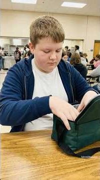 Small acts of kindness are never small #lifelesson #viralvideo #motivationalvideo #kindness