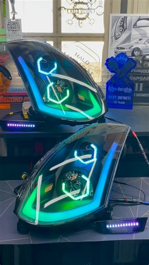 HALO VIZION on Instagram: "RGB Spec D’s with RGB Side Markers for that extra spice 🌶️ 🥵 RGB strips, dual RGB hex halos, RGB side markers, powered by the Blueghozt Controller"