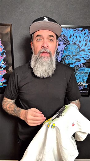 Check out these exaggerated halftones! You can use #accurip to drop your LPI as well as many other cool controls. If you have a film printer, this is my favorite rip software. I went through a few, one of them costing thousands of dollars. Go to their website and try out trial version at solutionsforscreenprinters.com. Made by the guys that also make #separationstudionxt you can also go to my profile and the first button will take you to their site. This RIP (raster imaging processor) was one of