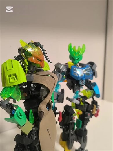 Squishy @⚡️The next gen⚡️ @The Better Twin 🍕 🗡️ @Crimson @Cerato @bionicle_grill @Hubix @sithsaber @Mizukii.V