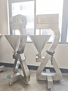 [Hot Item] Versatile Stuffing Machine with Rotating Blade for Efficient Filling