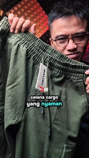 Malibu Loose Long Cargo Pants are going viral! The loose-fitting, baggy style is comfortable for ...