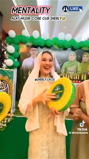 Alat Musik Core Gub Sherly🤣 #gubernurmalukuutara #sherlylaos #sherlytjoanda #trendingshorts #fyp