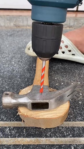 70K views · 504 reactions | Follow for more please ⚡ #ToolReview #ToolTips #ToolHack #ToolAddict #DIYTools | Tool analysis | Facebook
