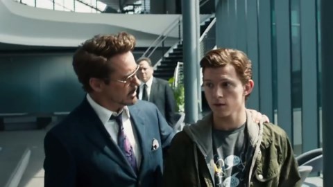 How does Spider-Man get his new suit in Infinity War?