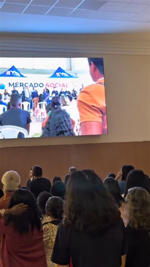 Universal Rondônia on Instagram: "Domingo do Reencontro com a Santa Ceia da Reconciliação! "E se o meu povo, que se chama pelo meu nome, se humilhar, e orar, e buscar a minha face e se converter dos seus maus caminhos, então eu ouvirei dos céus, e perdoarei os seus pecados, e sararei a sua terra." II Crônicas 7:14 Quando alguém vive distante de Deus, o coração passa a carregar dores emocionais, um vazio profundo na alma e a ausência da verdadeira paz. Mas, ao se render ao Senhor, Ele vem e limp