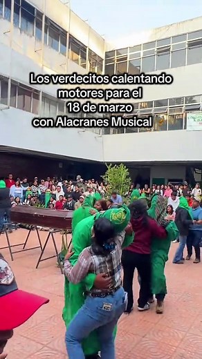 Concierto de Alacranes Musical en la USAC el 18 de marzo