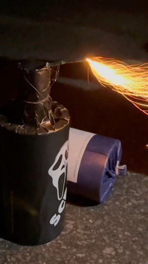 Scream 100 Firecracker #fireworks #feuerwerk #firecracker #polenboller