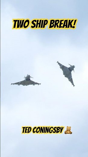 PERFECTION! EUROFIGHTER TYPHOON TWO-SHIP FORMATION BREAK • RAF CONINGSBY #fyp #militaryaircraft #raf