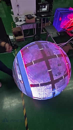 A technician repaired an LED basketball.#apexlsled #leddisplay #ledscreen #ledmodule