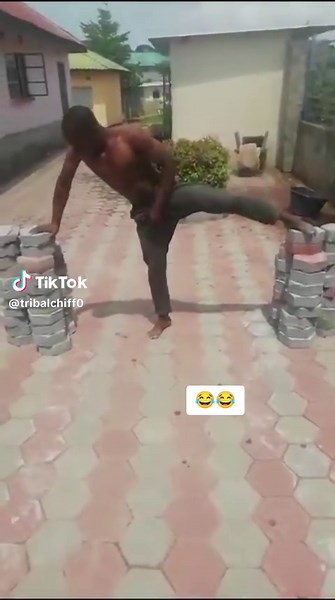 KENYAN TRAIBAL CHIFF (@tribalchiff0)’s videos with original sound - Kaija e40