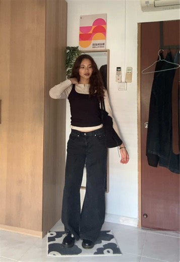 Quick Henley Shirt Styling Tips