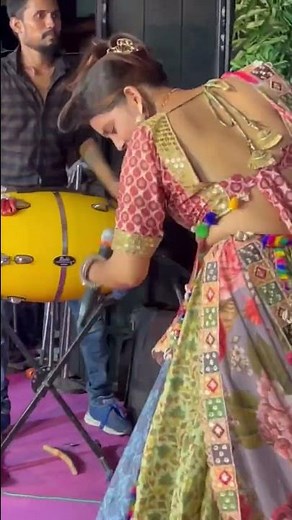 Hiral Raval Deshi Dholna Tale Daansh