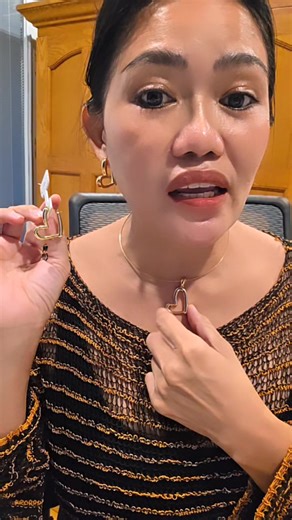 AMERICA costomer only 💲 LOCATION Hawaii 🇺🇸 🇺🇸 🇺🇸 Shipping fee $9 via USPS 18karat Japan Gold Per PC Size 30mm Pendant $445 Hoop 30mm earing $845 Adjustable necklace 15 to 18 inches hard omega $695 For layaway option 6 months Set $2,085 24 weeks to pay $86.9 Deposit $209 Mode of payment Zelle PHONE #808 489 8151 Name 👧 Janita Numbers | Numbers Picardal Janita