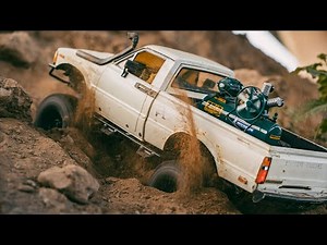 Rc Crawler RC4WD TOYOTA Hilux Off Road Driving 4x4 Rc Car
