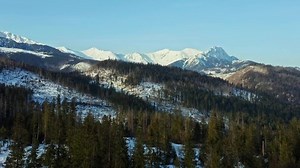 Majestic White Peaks Tatra Mountain Range: Stockvideos & Filmmaterial (100 % lizenzfrei) 1072742441 | Shutterstock