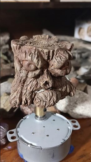 say hi to grumpy stumpy. #wood #texture #goblin