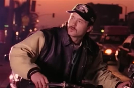 “I’m Happy To Take It Out”: Tim McGraw Says “99.9%” Of Native American Casinos Want Him To Perform “Indian Outlaw” | Whiskey Riff