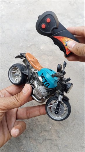 Remote Control Bike #ninja #bike #remotecontrol #scalemodel #rccar #modelcars #helicopter #lambo #jc